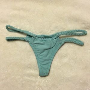 Frankie’s Bikinis Oceanside bottoms